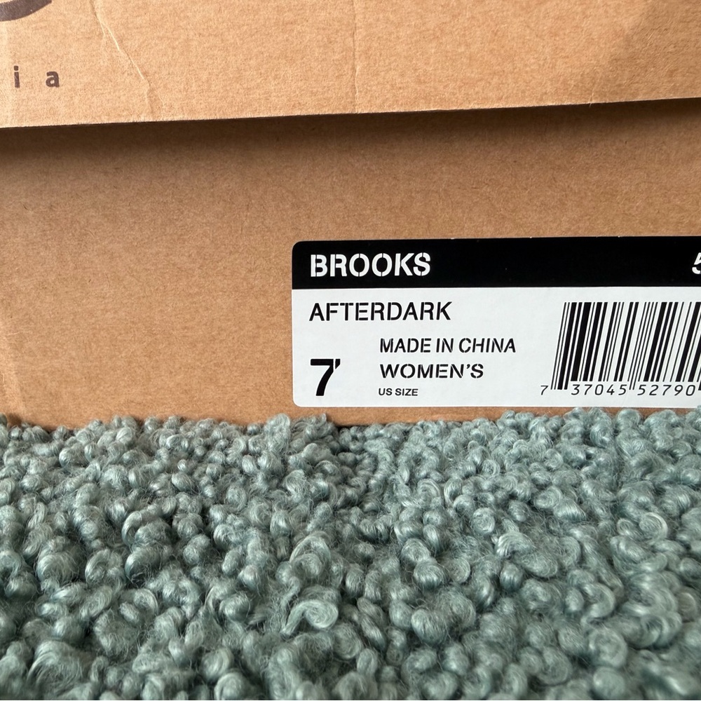 UGG Black Brooks Winter & Rain Boots - Picture 2 of 11